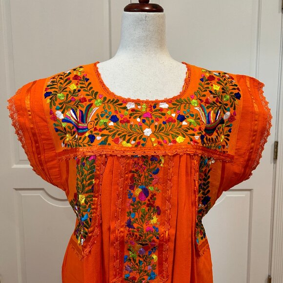 Mexican orange dress, Oaxaca dress, hand embroidery dress. - Picture 3 of 9